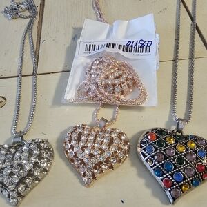 Elegant Heart Pendant Necklace Set